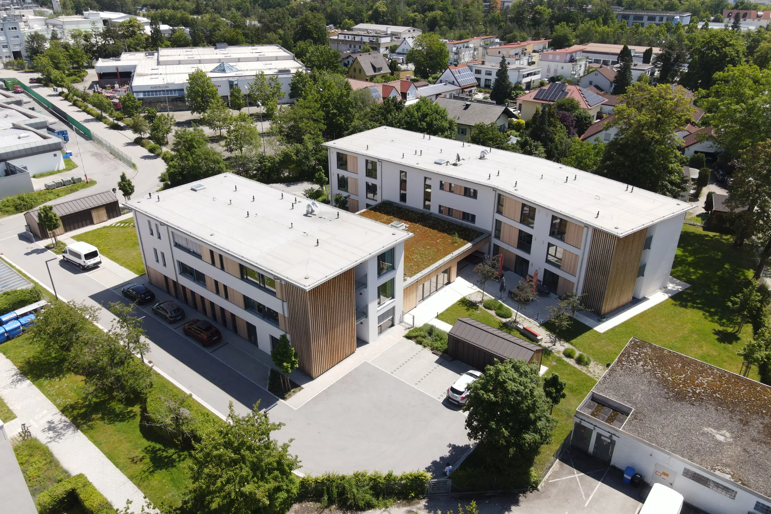 Luftbild der Wohnanlage Wohnen & Fördern in Waldkraiburg