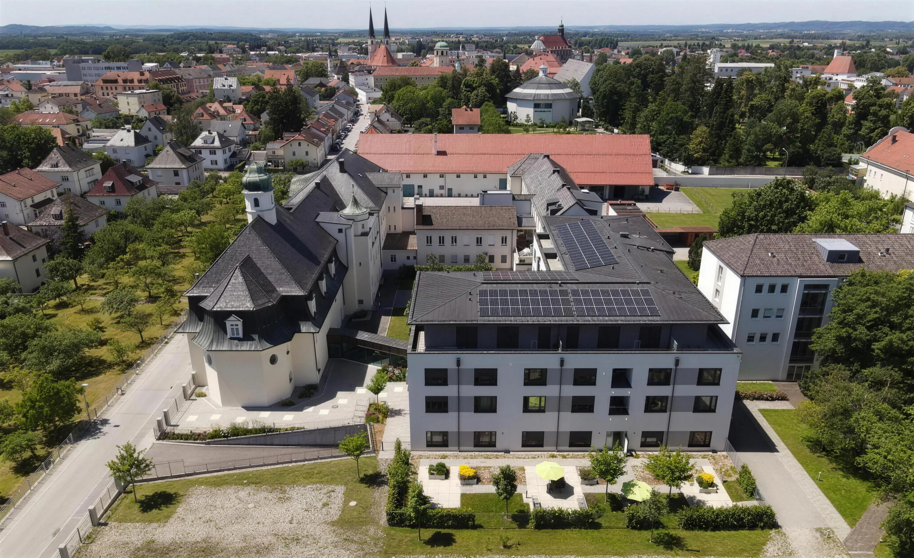 Außenansicht des Seniorenwohnheims in Altötting